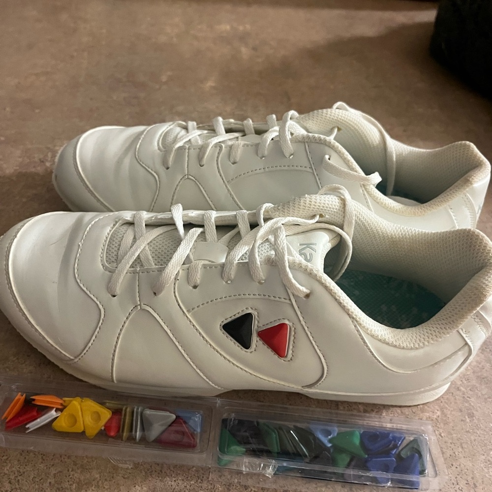 Cheer Kaepa shoes with interchangeable color beads- never worn
